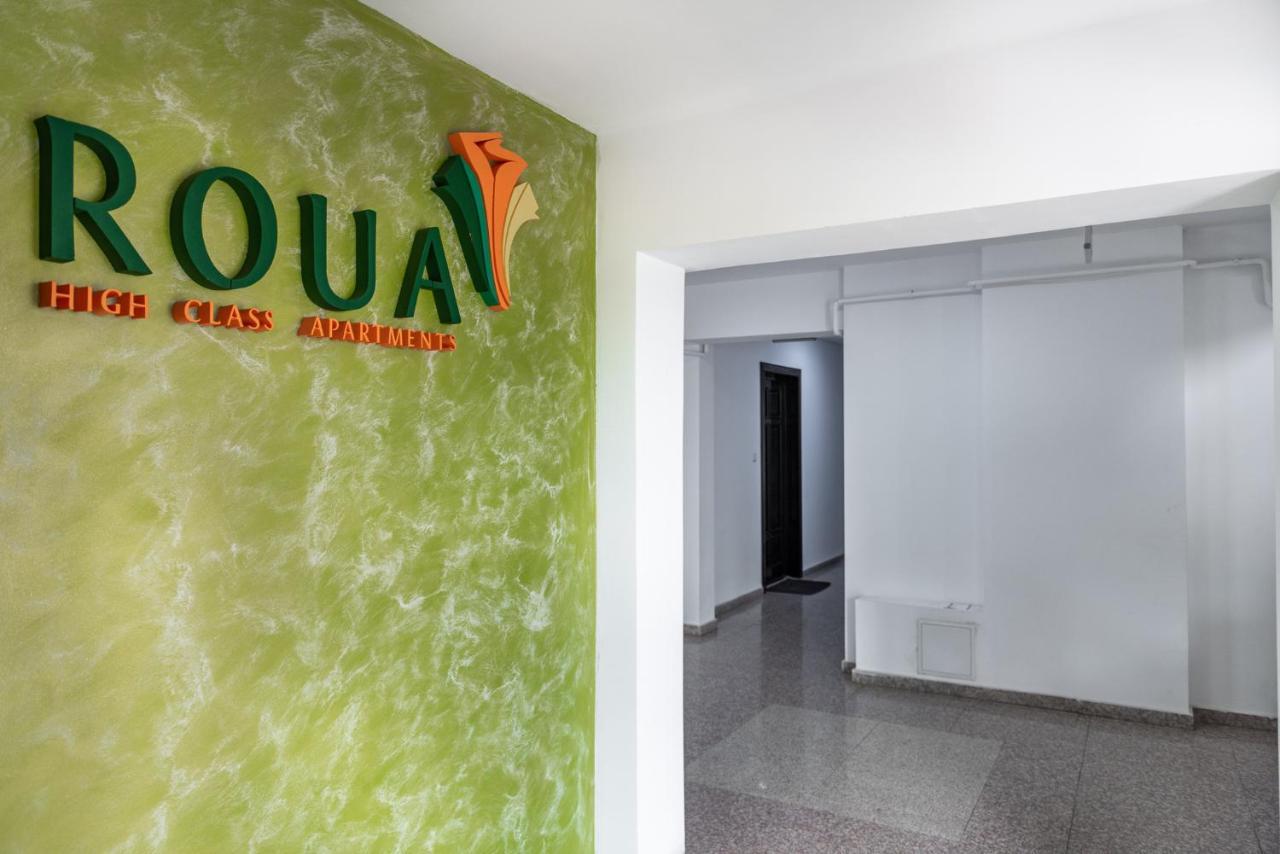 Dreamgarden Airport Apartment & Secure Parking & Airport Shuttle Iasi Ngoại thất bức ảnh